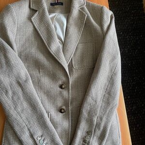Tommy Hilfiger Blazer size 2